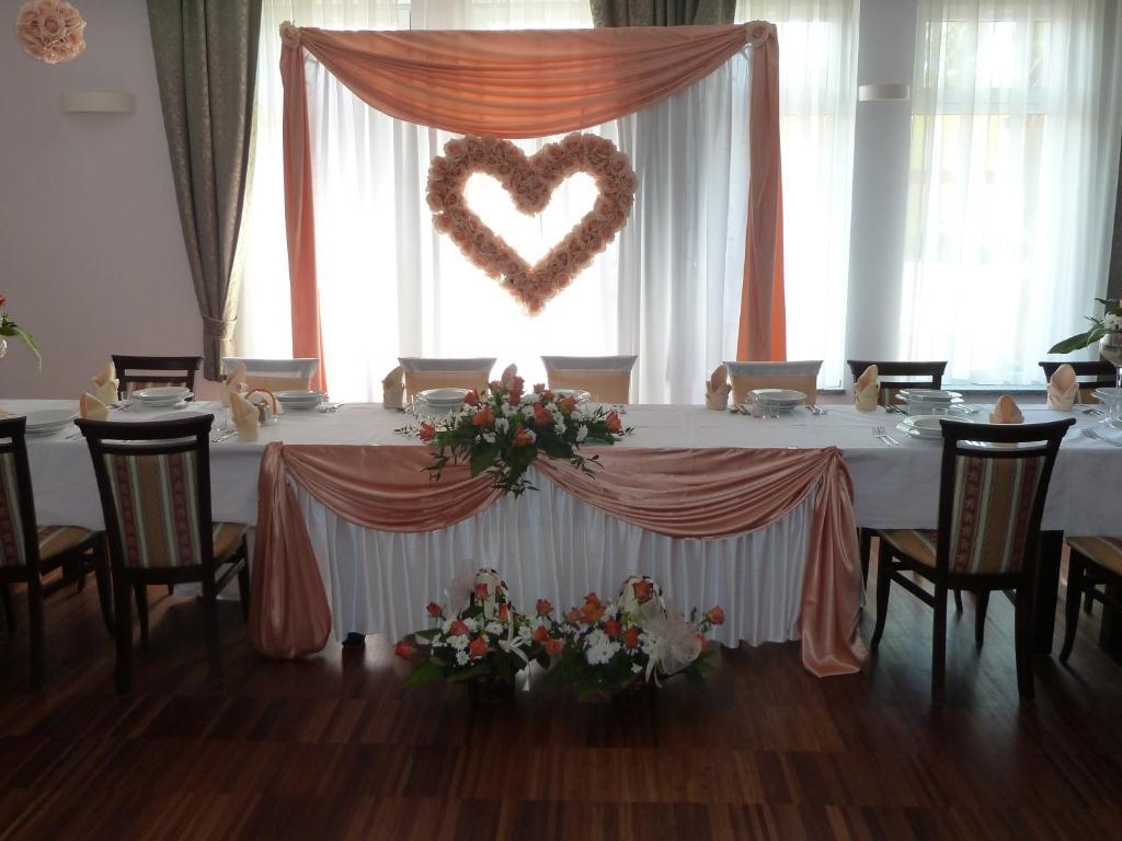 Hotel E-Lektor Morąg Εξωτερικό φωτογραφία