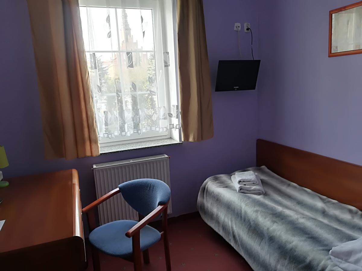 Hotel E-Lektor Morąg Εξωτερικό φωτογραφία